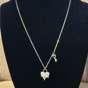 Silver Heart Pendant Necklace